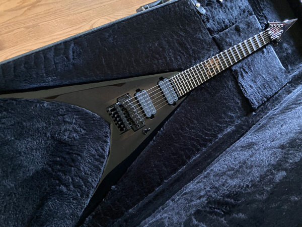 Pyramid Guitars Co., KxK Guitars Dealer