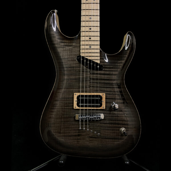 Pyramid Guitars Co., MacPherson Guitars Dealer